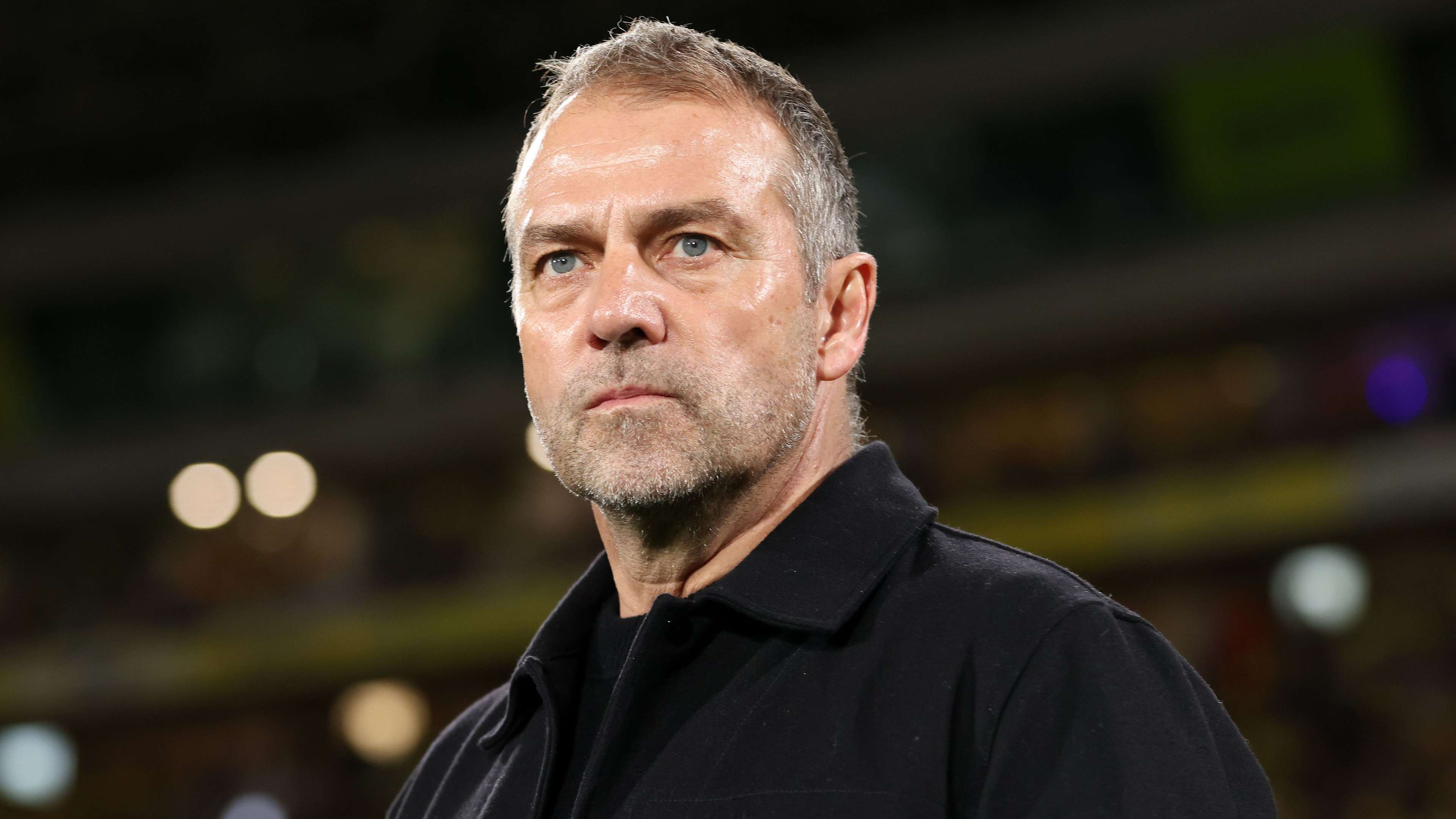 雪上加霜！外媒：加克波膝蓋嚴重受傷，預計將在場邊休息數周.